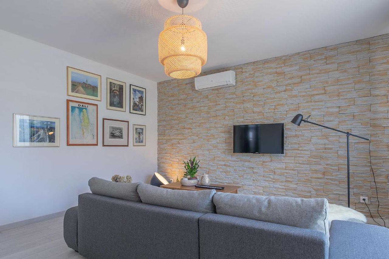 Premium 100M2 Sea View Apartment Liznjan Ngoại thất bức ảnh